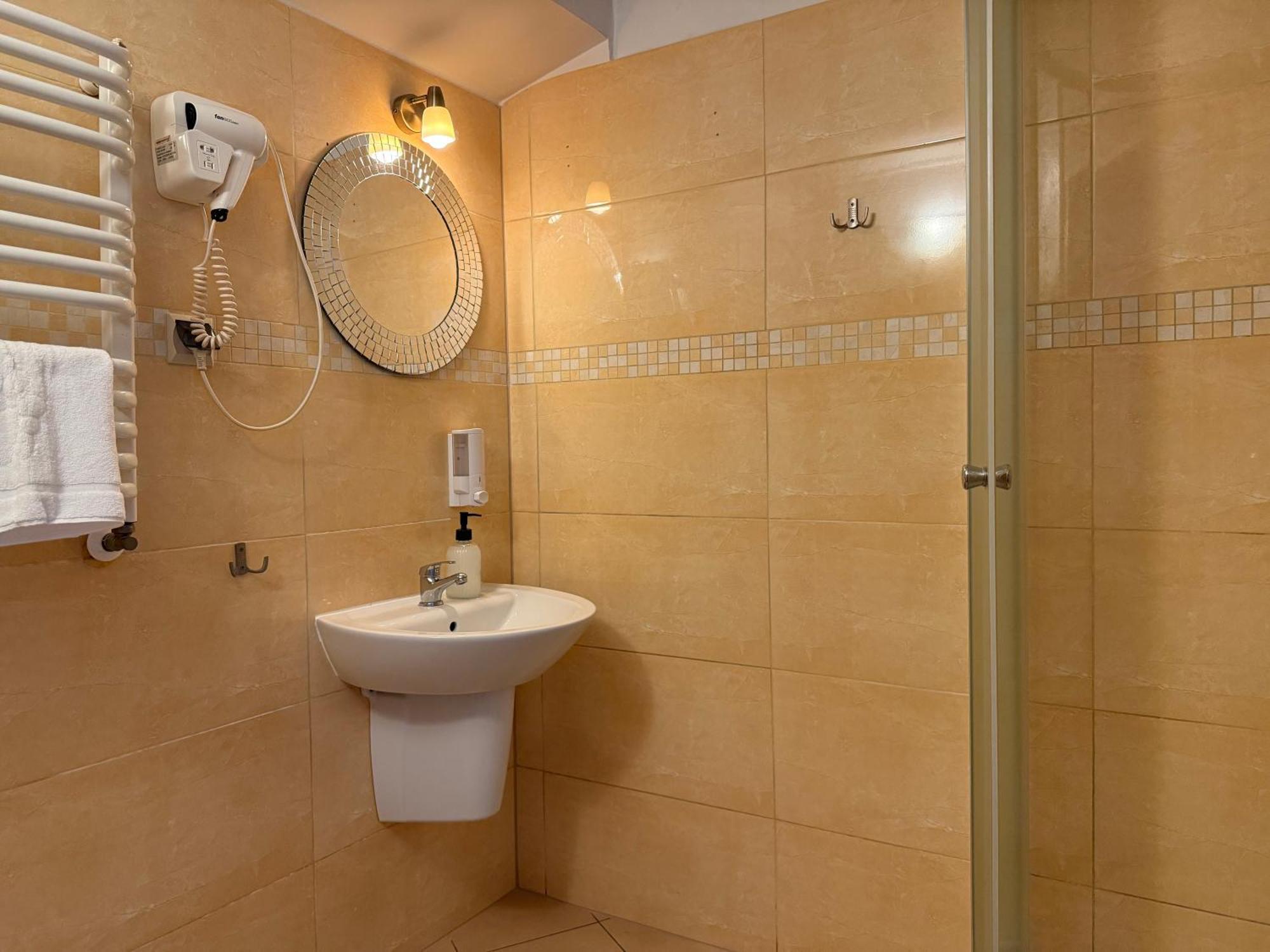 Corner Apartments Krakkó Kültér fotó